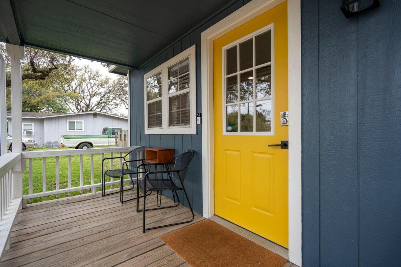 New! The Yellow Door- Downtown Wimberley W/ River Access 외부 사진
