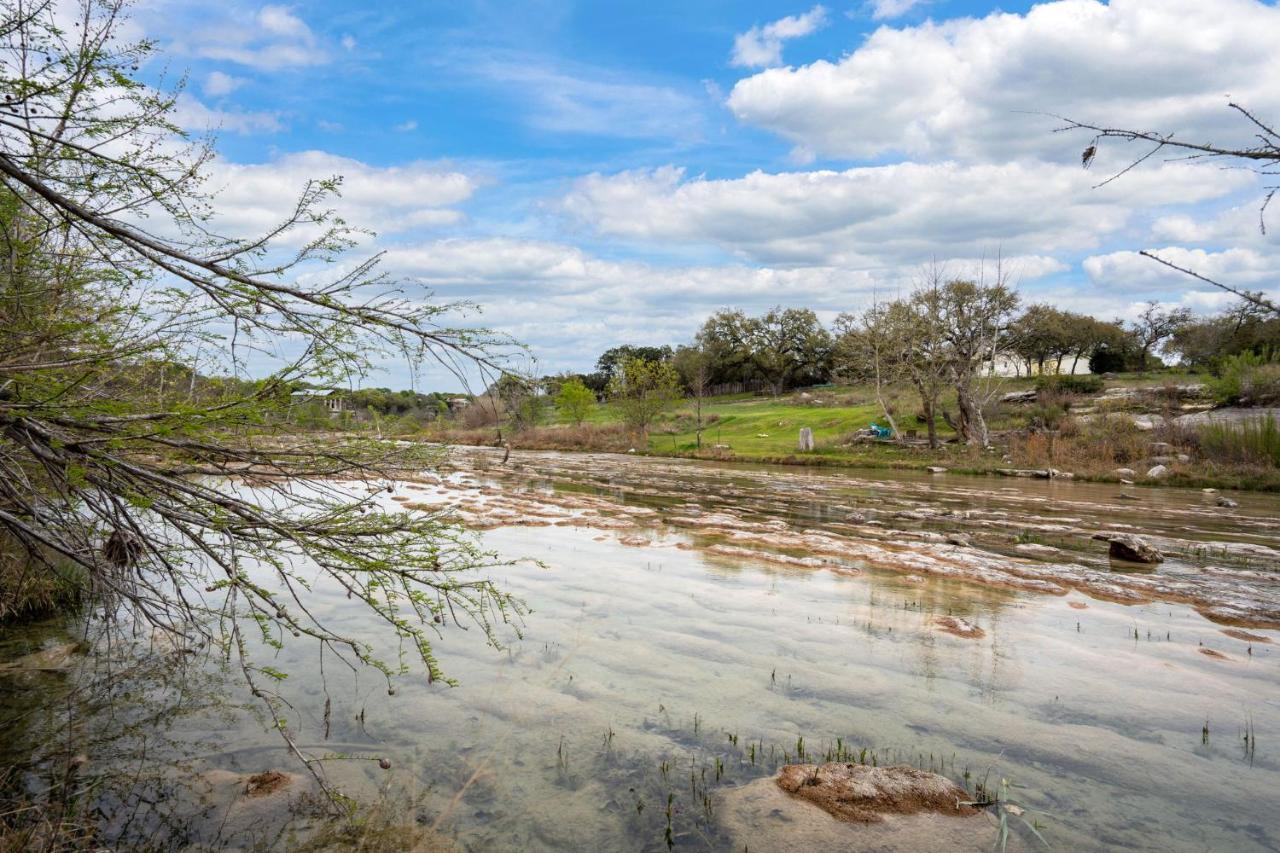 New! The Yellow Door- Downtown Wimberley W/ River Access 외부 사진